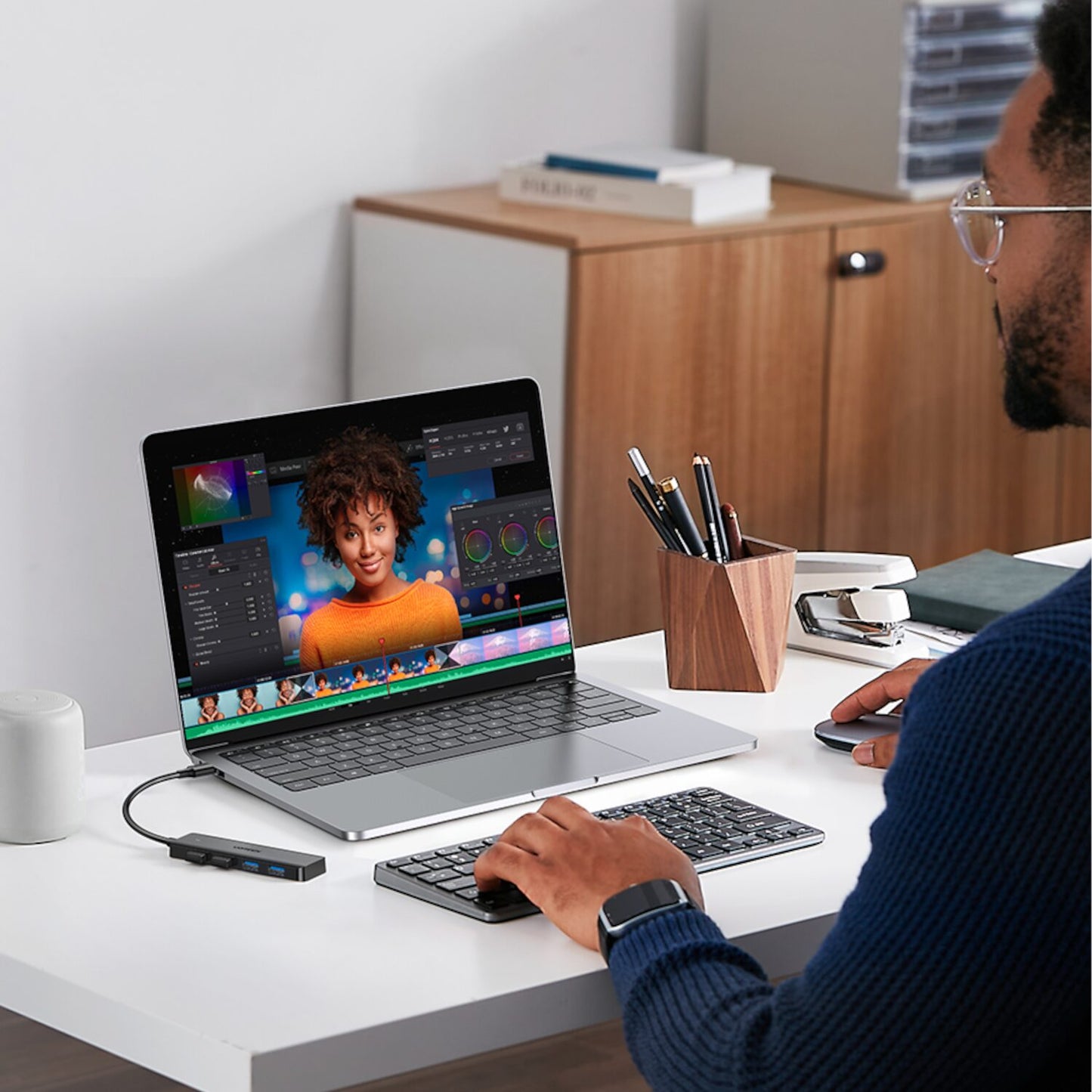 UGREEN 4-in-1 USB 3.0 Hub – High-Speed 5Gbps Data Transfer – Grey